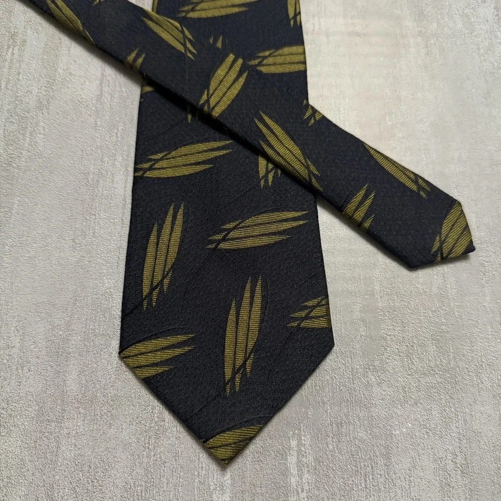 Giuliano Fujiwara Designer Tie Black Yellow 100% Silk Made In Italy 3.5 X 58‎